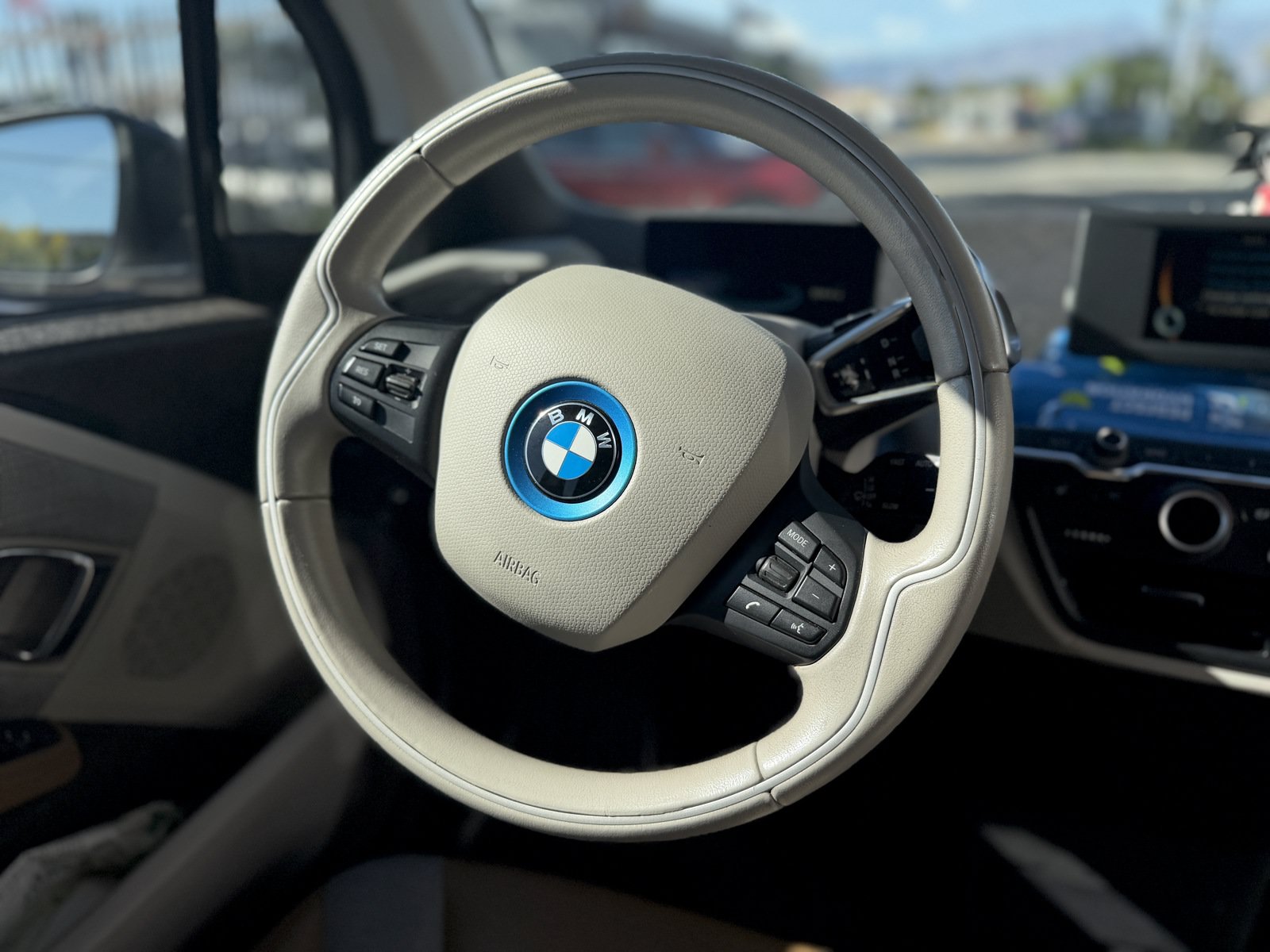 Used 2016 BMW i3 w/ Range Extender RWD image 12