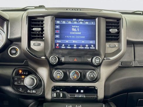 Used 2020 RAM 1500 Big Horn w/ Built-to-serve Edition AWD/4WD image 13