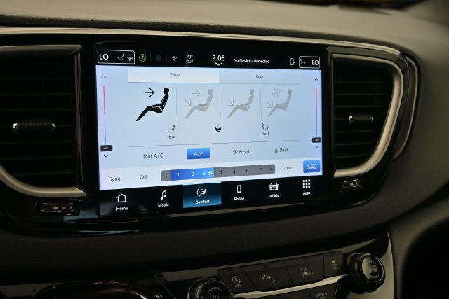 Used 2025 Chrysler Pacifica Select FWD image 27
