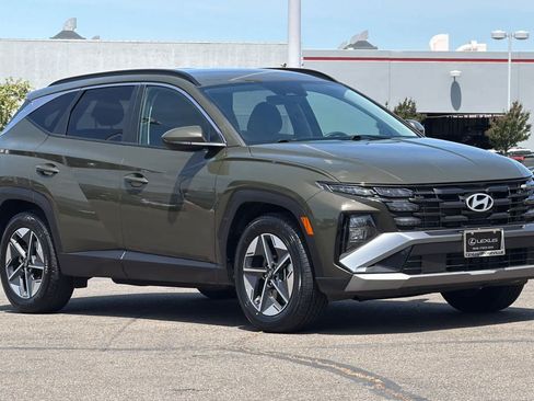 Used 2025 Hyundai Tucson SEL FWD image 5