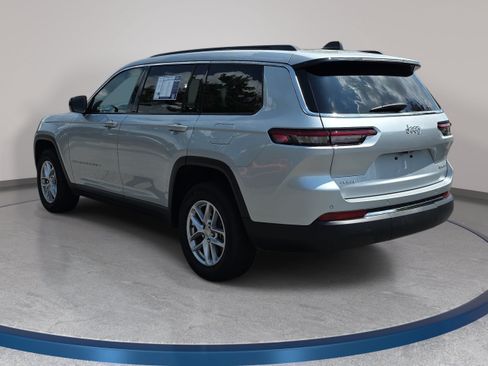 Used 2025 Jeep Grand Cherokee L Laredo w/ Trailer Tow Package AWD/4WD image 7