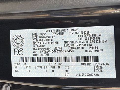 Used 2026 Ford F450 Platinum w/ FX4 Off-Road Package image 45