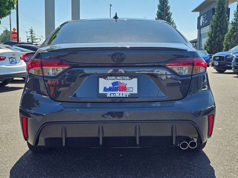 Used 2024 Toyota Corolla XSE FWD image 4