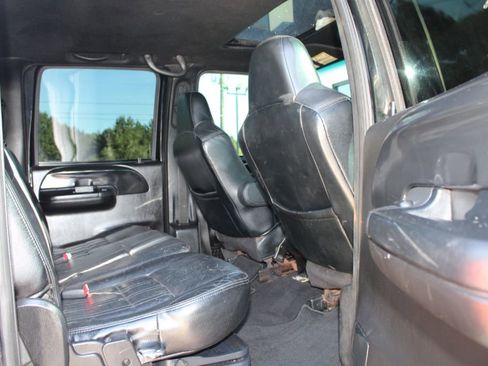 Used 2004 Ford F250 Harley-Davidson AWD/4WD image 15