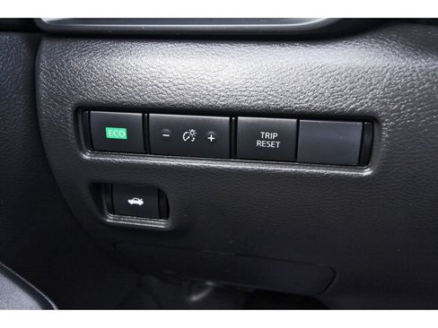 Certified 2025 Nissan Sentra S FWD image 23