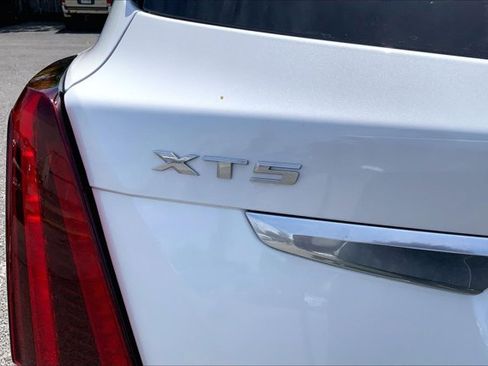 Used 2023 Cadillac XT5 Premium Luxury AWD/4WD image 7