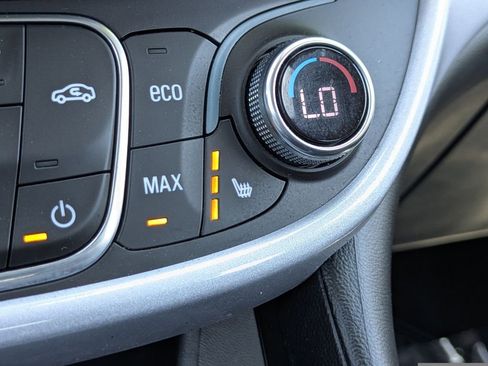 Used 2018 Chevrolet Volt LT w/ LT Driver Confidence Package FWD image 21