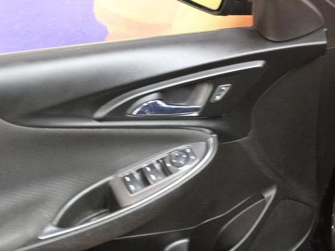 Used 2021 Chevrolet Malibu LT FWD image 13