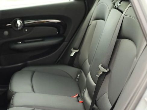 Used 2020 MINI Cooper Clubman S w/ Premium Package image 30