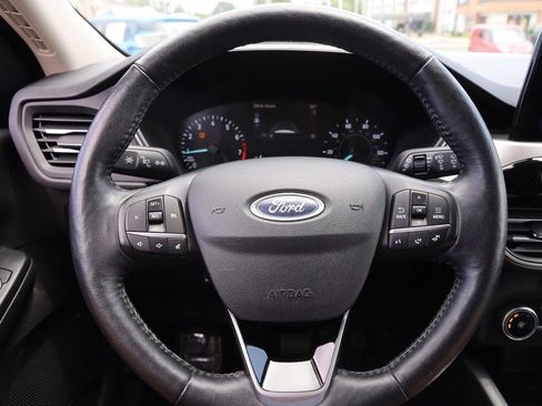 Used 2020 Ford Escape SEL FWD image 11