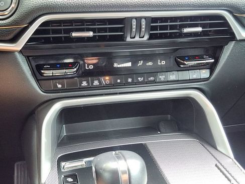 Used 2024 MAZDA CX-90 Plug-In Hybrid w/ Premium Pkg AWD/4WD image 20