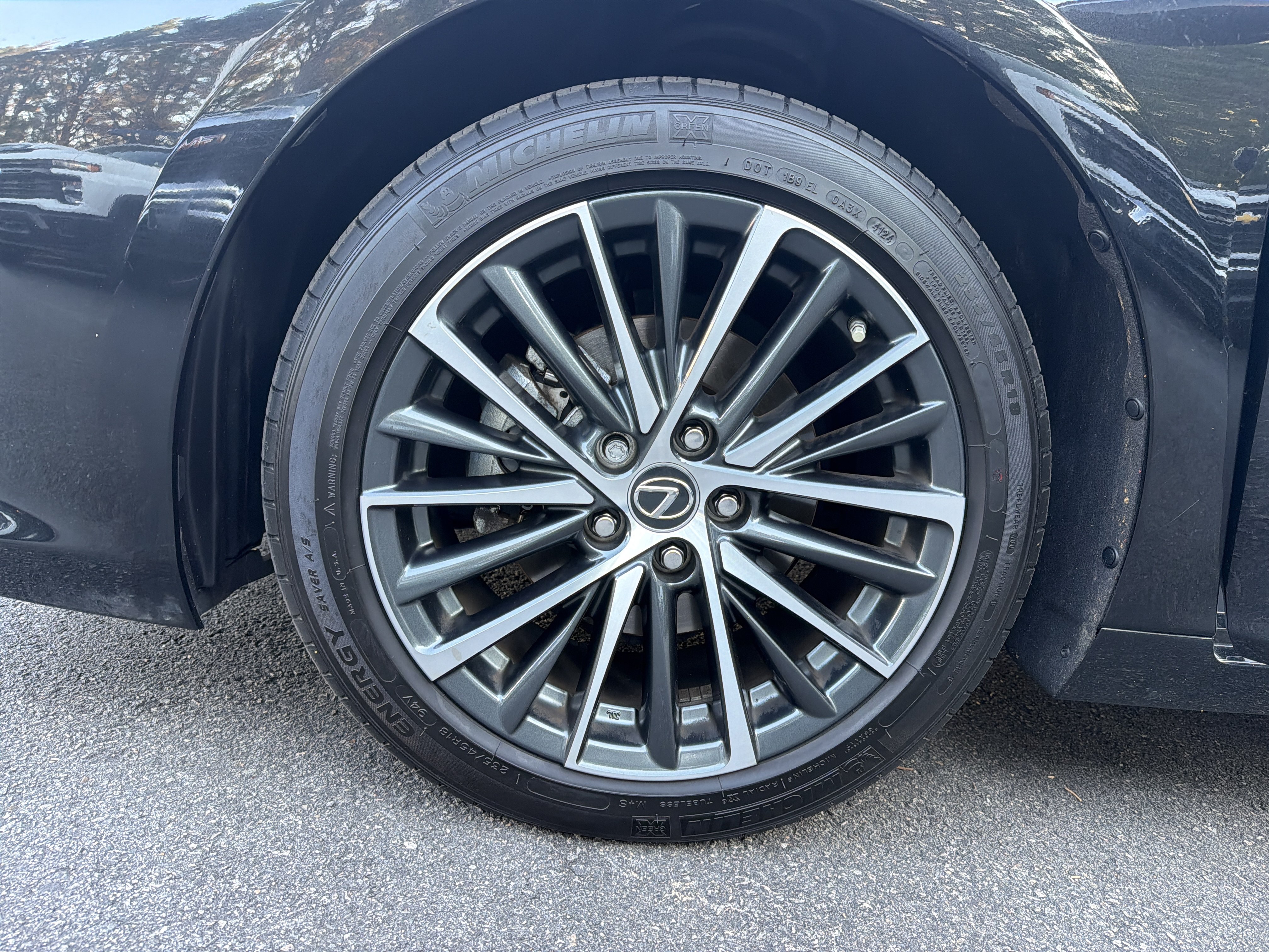 Used 2025 Lexus ES 350 w/ Premium Package FWD image 12