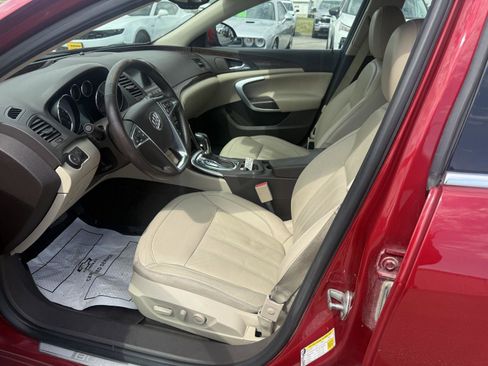 Used 2013 Buick Regal Premium image 10
