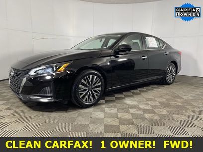 Used 2023 Nissan Altima 2.5 SV