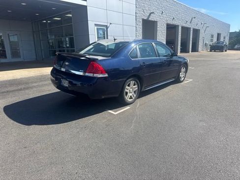Used 2011 Chevrolet Impala LT FWD image 5