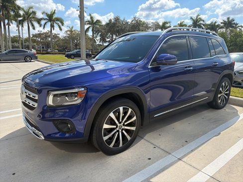 Used 2022 Mercedes-Benz GLB 250 4MATIC image 10