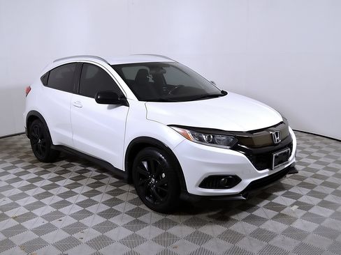 Used 2021 Honda HR-V Sport image 6