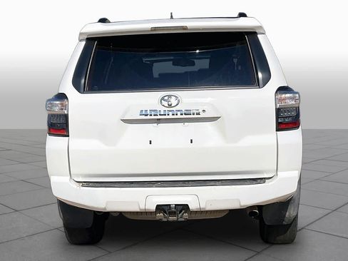 Used 2019 Toyota 4Runner SR5 Premium AWD/4WD image 5