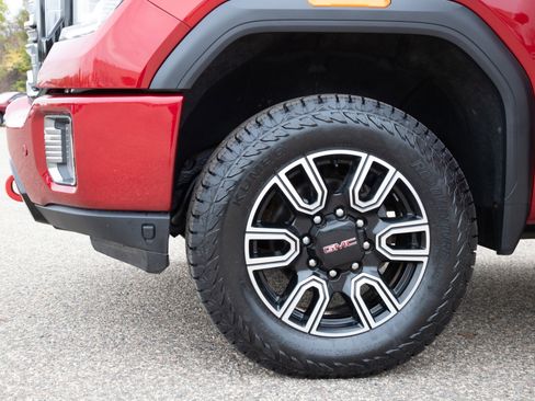 Used 2023 GMC Sierra 2500 AT4 w/ AT4 Preferred Package image 33