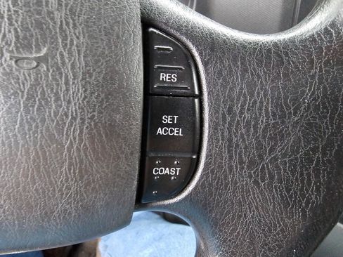 Used 2010 Ford E-350 and Econoline 350 Super Duty image 27