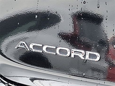 Certified 2023 Honda Accord EX image 29