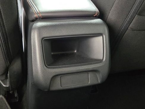 Used 2025 Honda HR-V Sport image 15