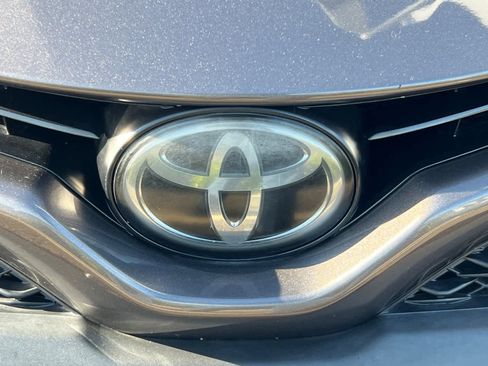 Certified 2019 Toyota Camry SE w/ Convenience Package FWD image 13
