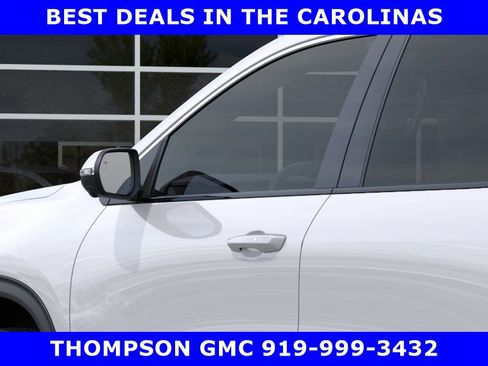 New 2025 GMC Acadia Elevation w/ Elevation Premium Package FWD image 15