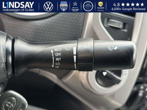 Used 2015 Toyota Tacoma 4x4 Access Cab V6 w/ TRD Sport Package image 22