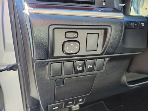 Used 2013 Lexus ES 350 w/ Luxury Pkg image 20