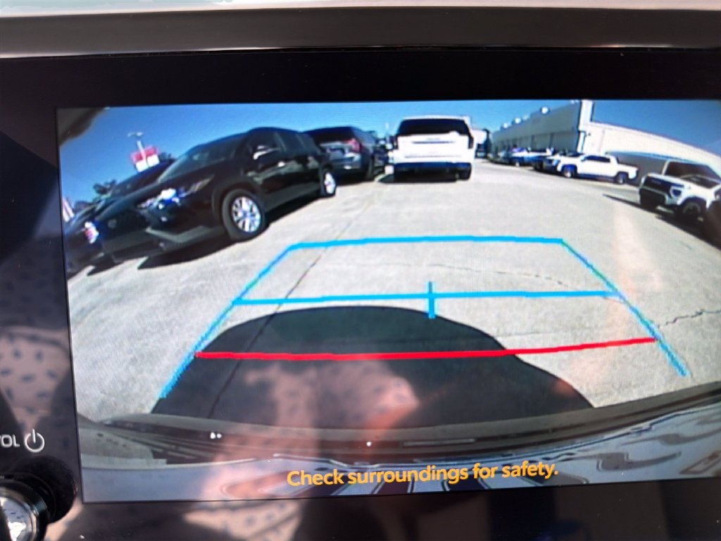 Used 2025 Toyota Corolla LE FWD image 23