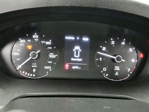 Used 2023 RAM ProMaster 2500 image 15