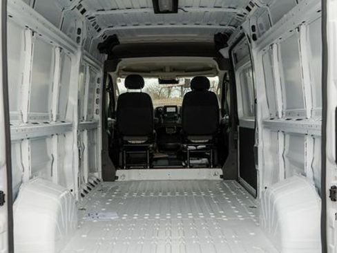 New 2026 RAM ProMaster 2500 w/ Convenience Group image 10
