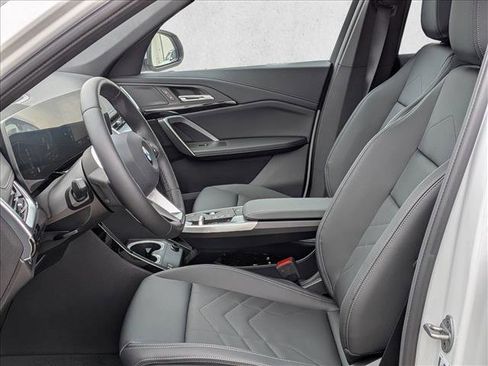 New 2026 BMW X1 xDrive28i w/ Technology Package image 4