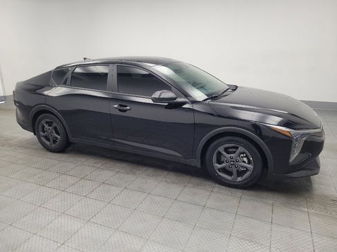 Used 2025 Kia K4 FWD image 11