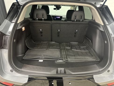 Used 2025 Buick Encore GX Sport Touring w/ Advanced Technology Package image 32