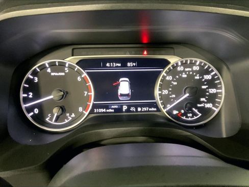 Used 2025 Nissan Rogue SV AWD/4WD image 20