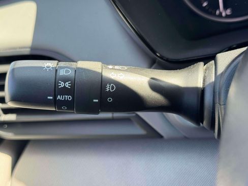 Certified 2025 Subaru Legacy Premium AWD/4WD image 16