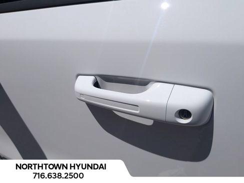 Used 2026 RAM 1500 Laramie AWD/4WD image 40