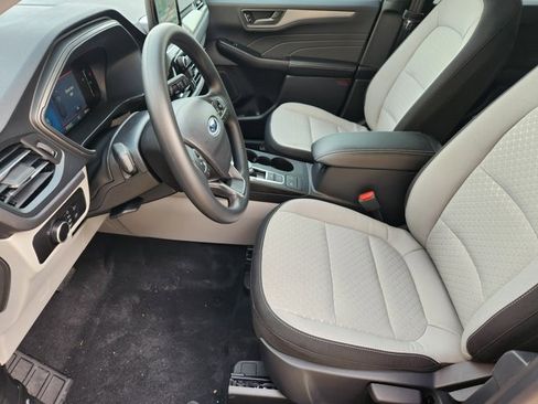 New 2026 Ford Escape Active FWD image 9