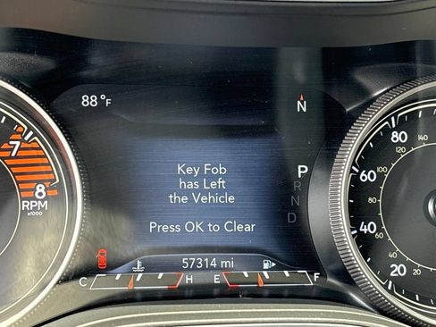 Used 2019 Jeep Cherokee Limited AWD/4WD image 27
