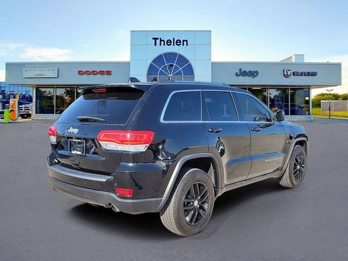 Used 2017 Jeep Grand Cherokee Limited image 4