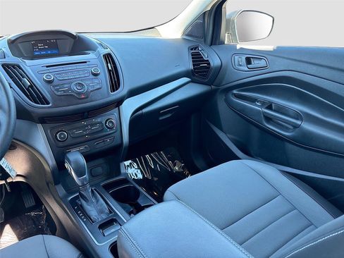 Used 2018 Ford Escape S image 23