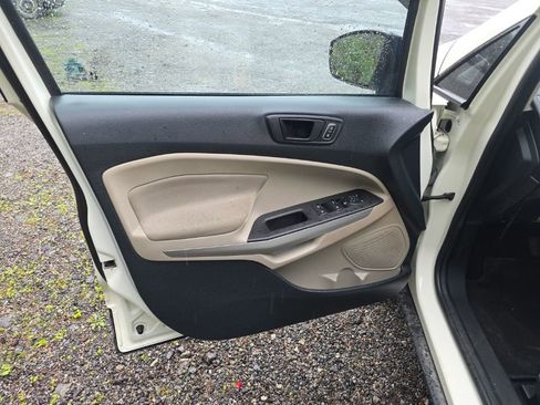 Used 2021 Ford EcoSport S FWD image 13