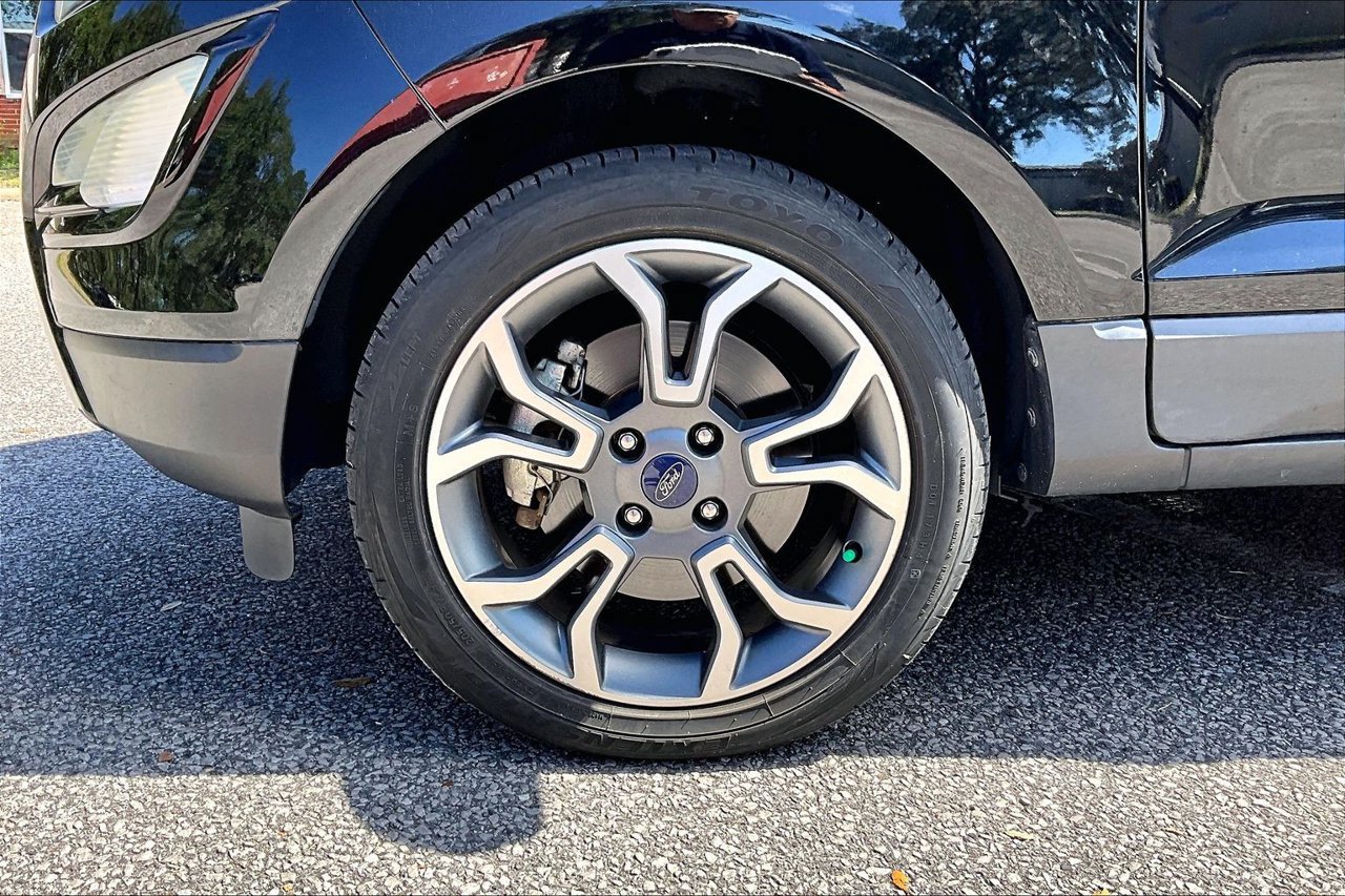 Used 2018 Ford EcoSport SE w/ SE Convenience Package FWD image 35