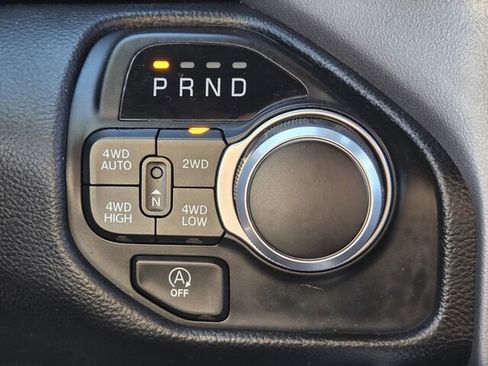 Used 2022 RAM 1500 Big Horn AWD/4WD image 33