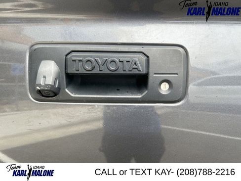 Used 2020 Toyota Tundra Limited w/ Limited Premium Package AWD/4WD image 16