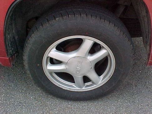 Used 2002 GMC Envoy SLT AWD/4WD image 36