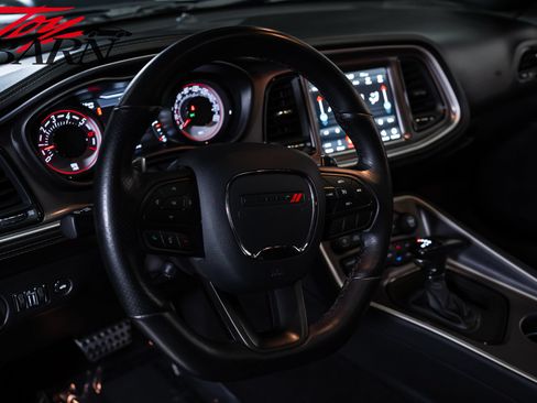 Used 2021 Dodge Challenger R/T Scat Pack RWD image 26
