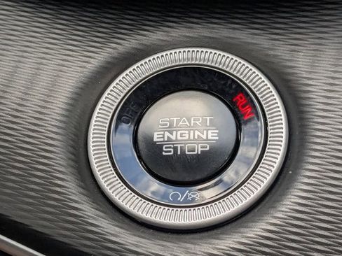 Used 2024 Jeep Grand Cherokee Laredo w/ Luxury Tech Group I image 32